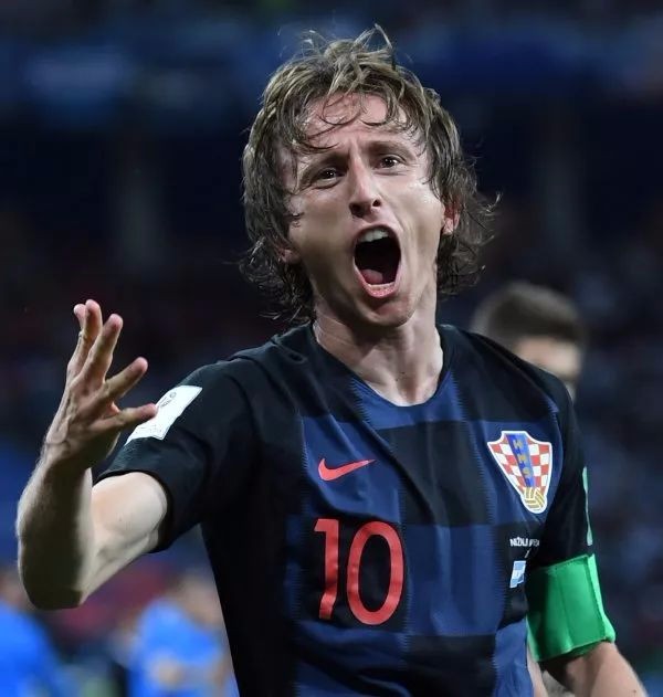 腾讯游戏将试水ROG游戏手机，合作方或为华硕